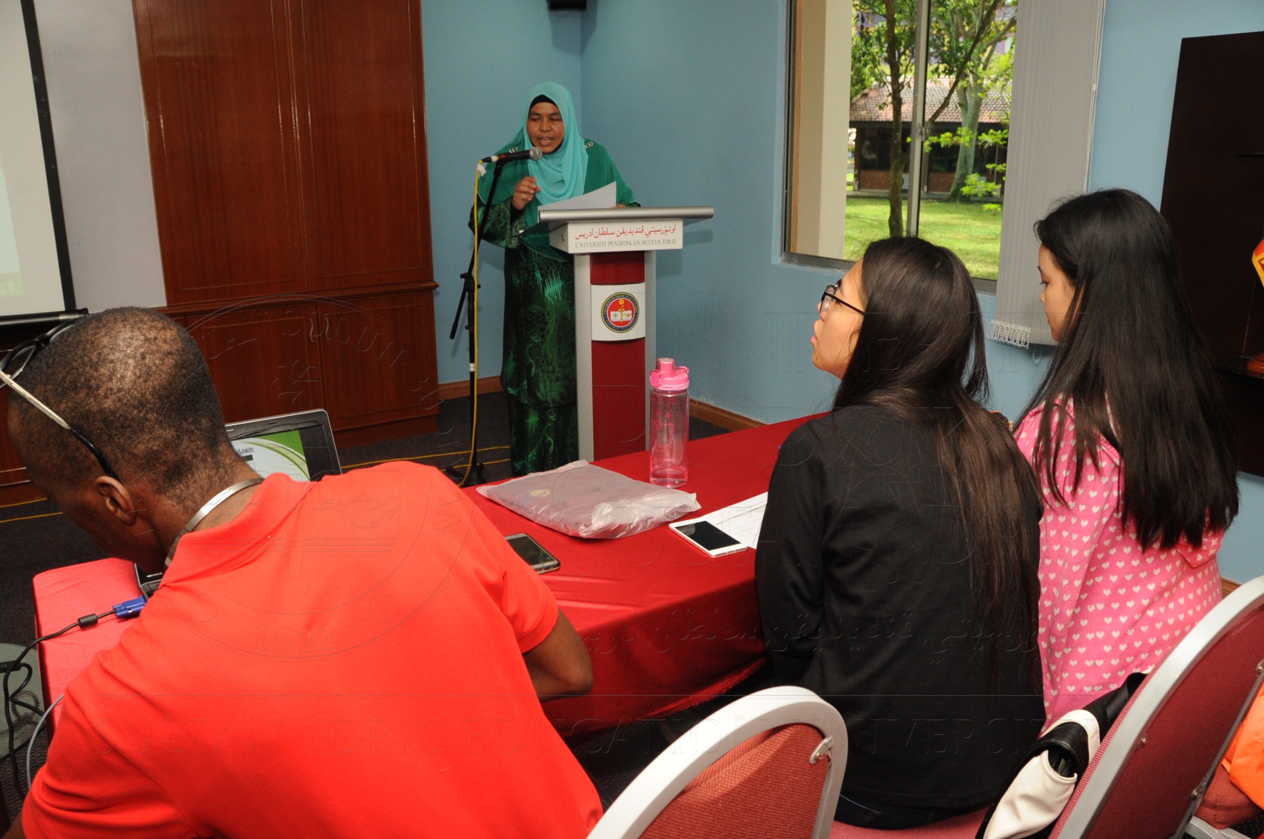 PRO16 17 antarabangsa HAS 0157